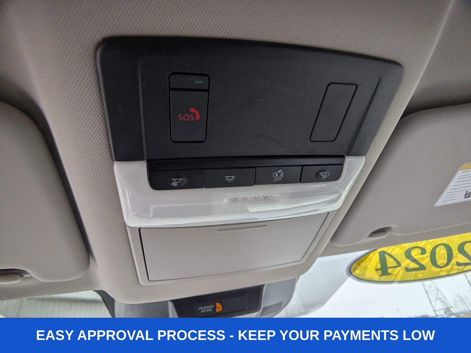 Used 2024 Nissan Rogue SL image 25