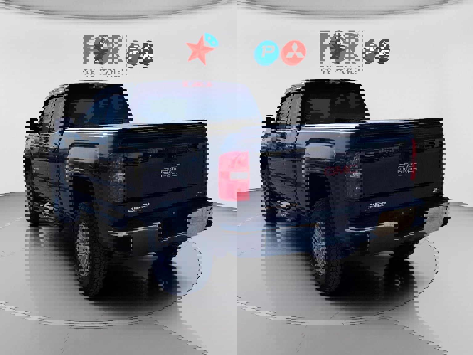 Used 2018 GMC Sierra 1500 SLE w/ SLE Value Package image 3