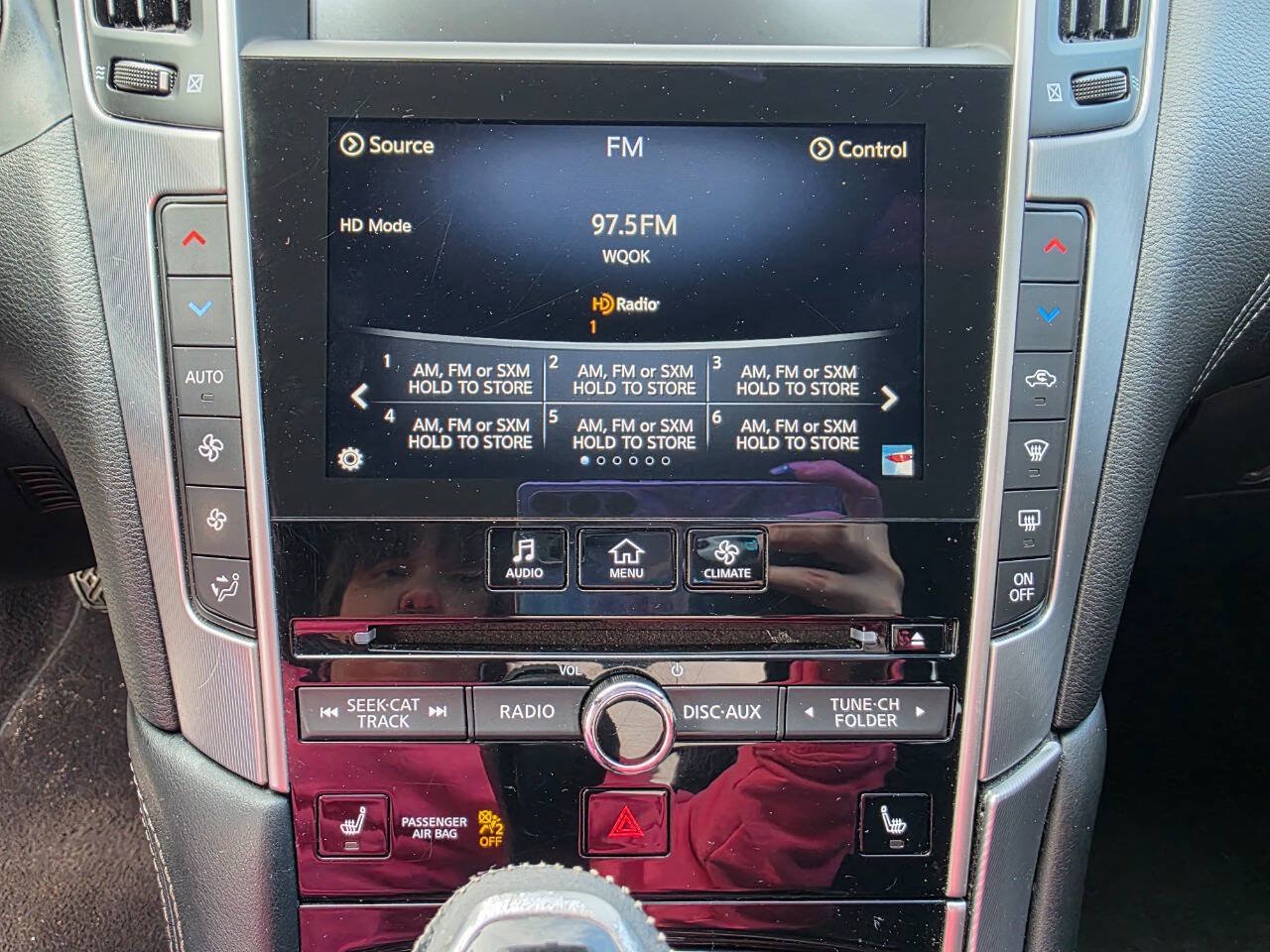 Used 2017 INFINITI Q60 2.0t w/ Premium Plus Package 2.0T AWD/4WD image 25