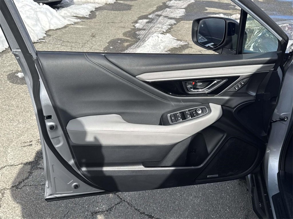 Used 2021 Subaru Outback Limited XT image 13