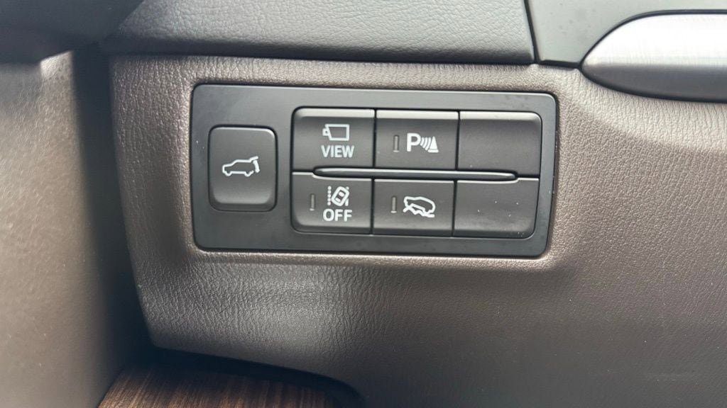 Used 2020 MAZDA CX-9 Signature AWD/4WD image 25