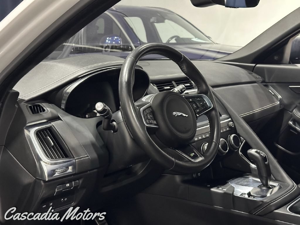 Used 2019 Jaguar E-PACE R-Dynamic HSE AWD/4WD image 14