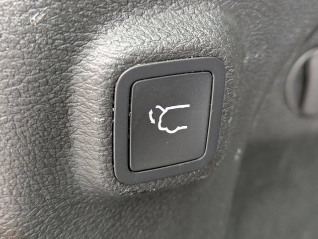 Certified 2023 Jeep Cherokee Altitude Lux AWD/4WD image 10