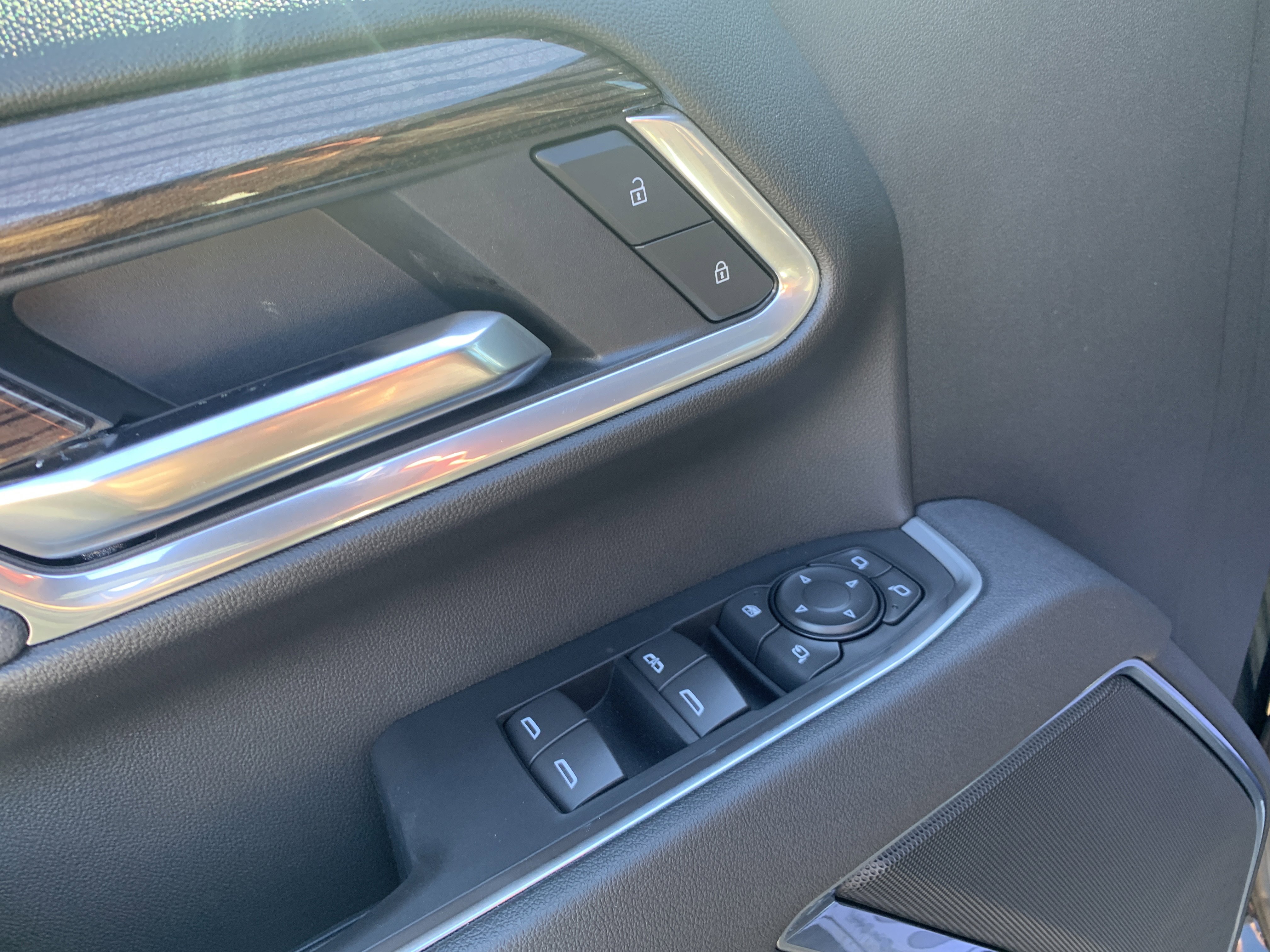 New 2025 Chevrolet Silverado 2500 LT w/ Trail Boss Package AWD/4WD image 11