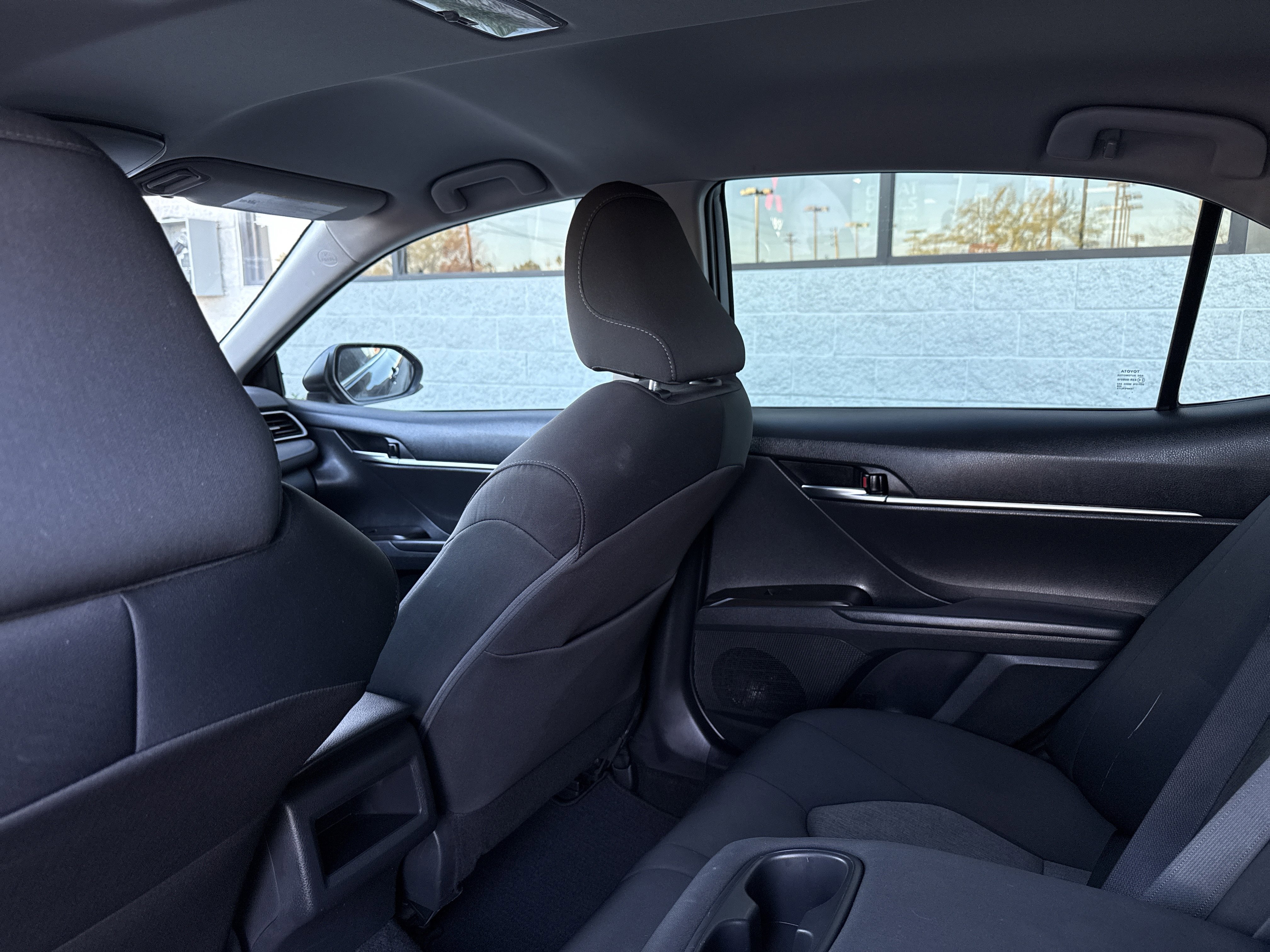 Used 2022 Toyota Camry LE image 24