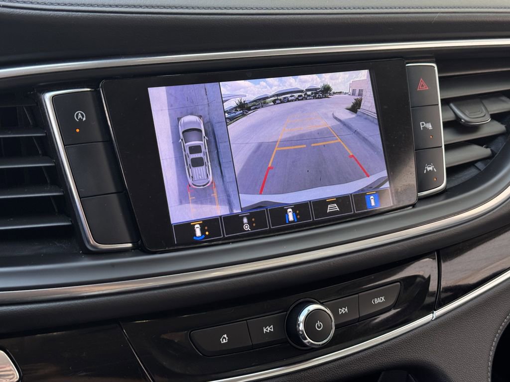 Used 2023 Buick Enclave Avenir FWD image 19