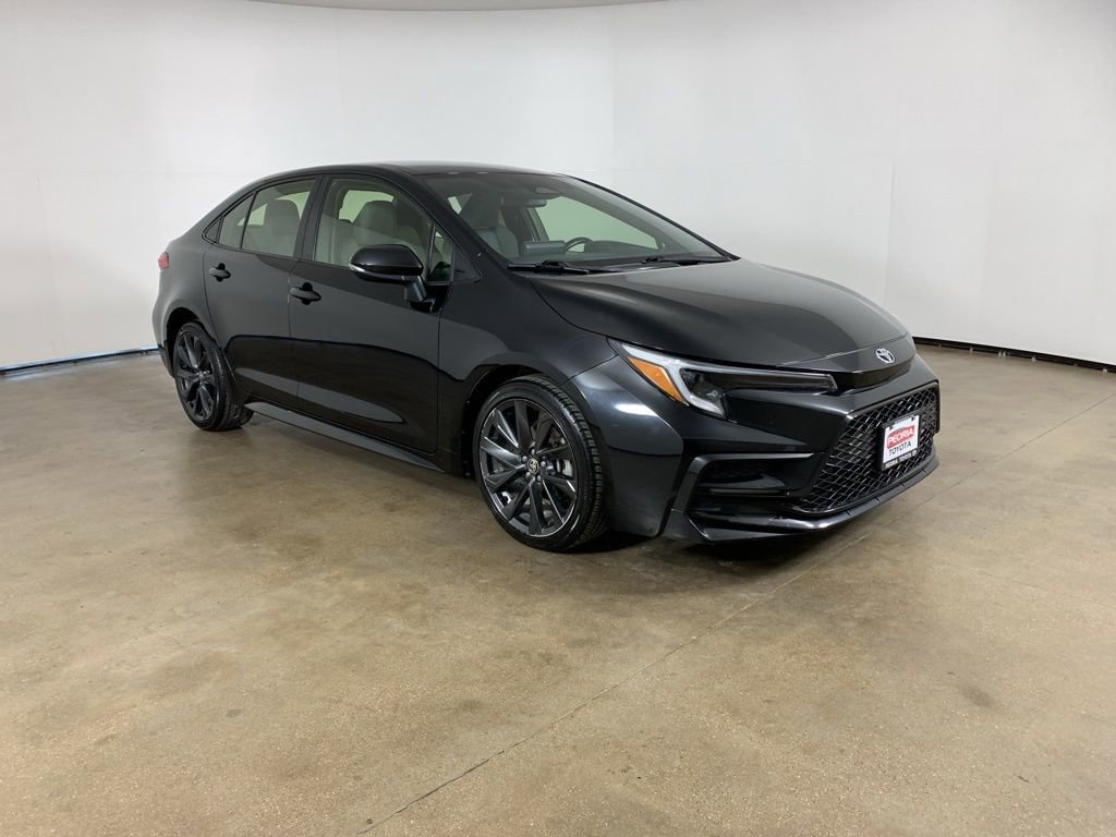 Used 2024 Toyota Corolla SE image 5