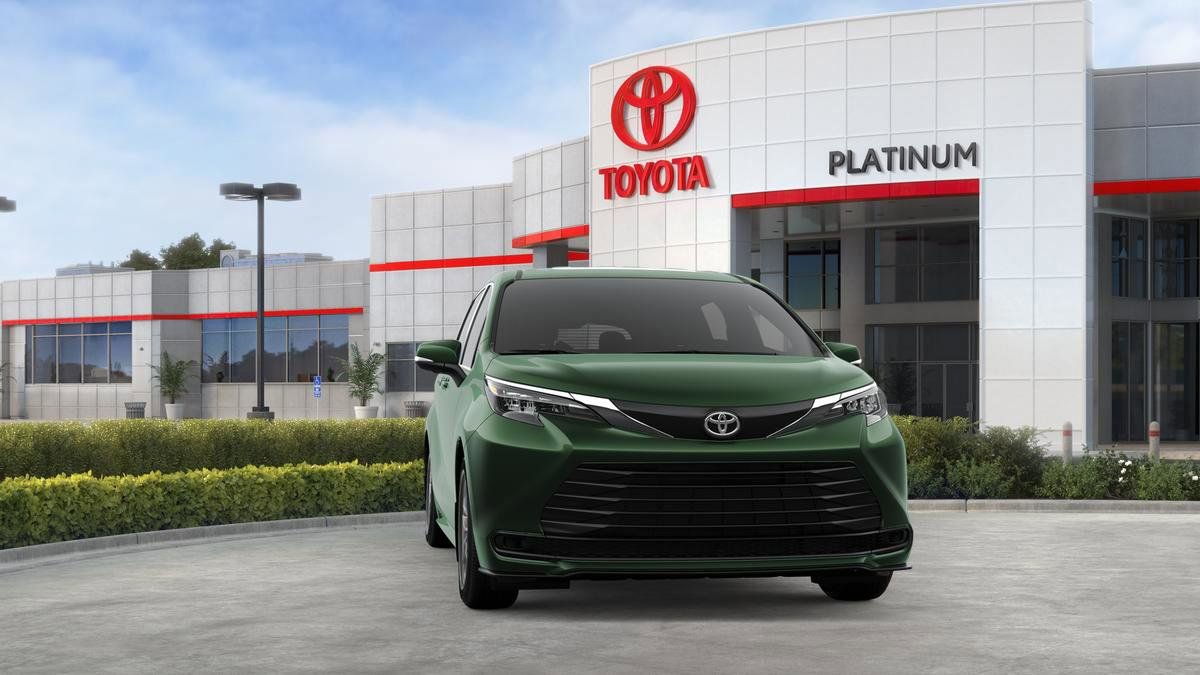 New 2026 Toyota Sienna LE image 16