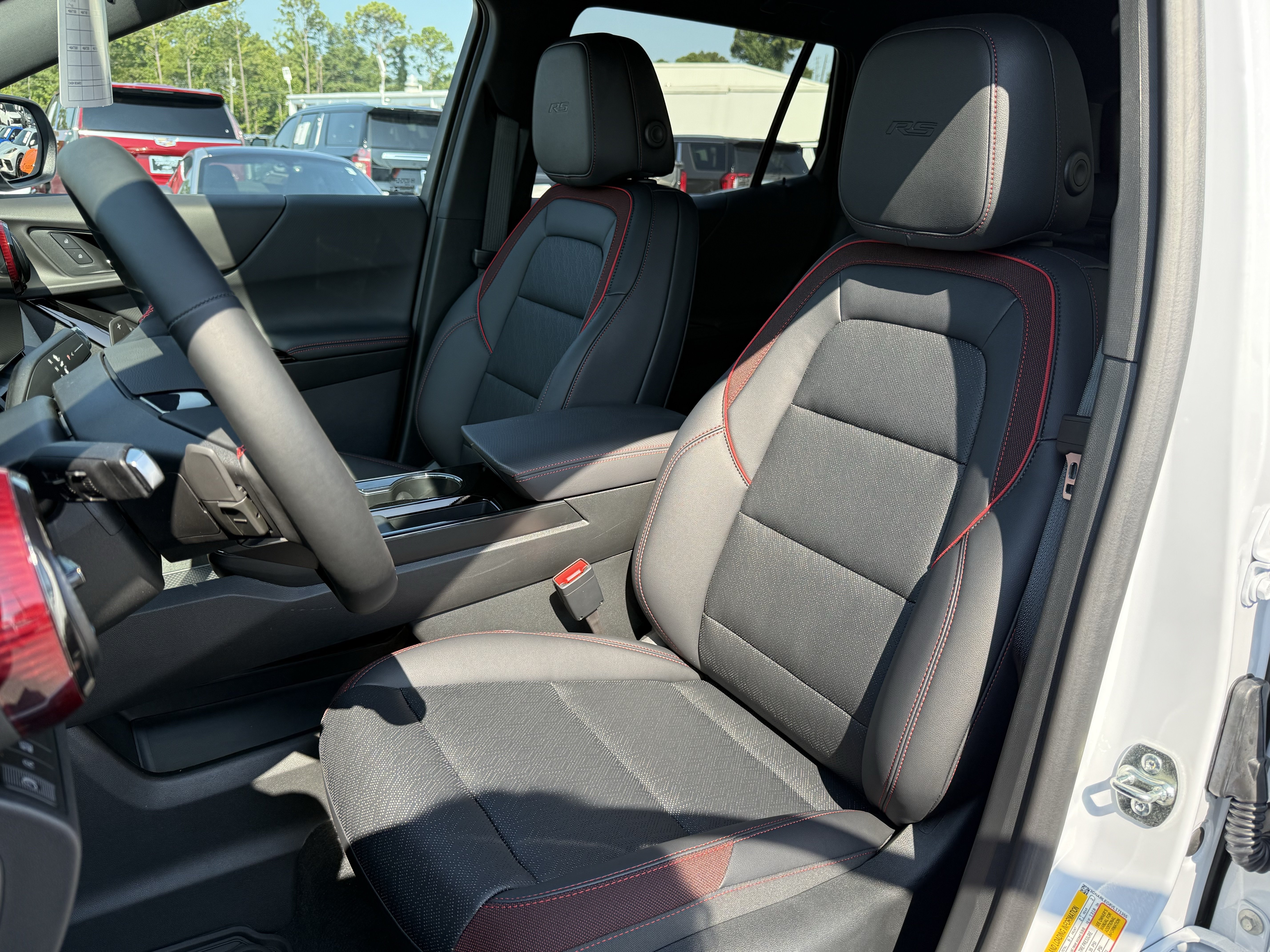New 2027 Chevrolet Equinox RS FWD image 16