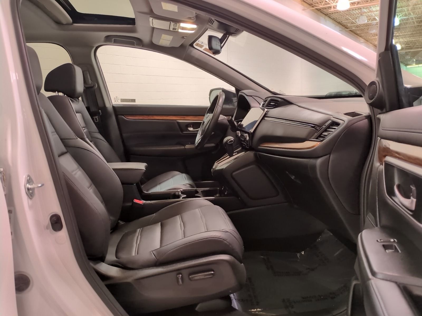 Used 2022 Honda CR-V EX-L image 9