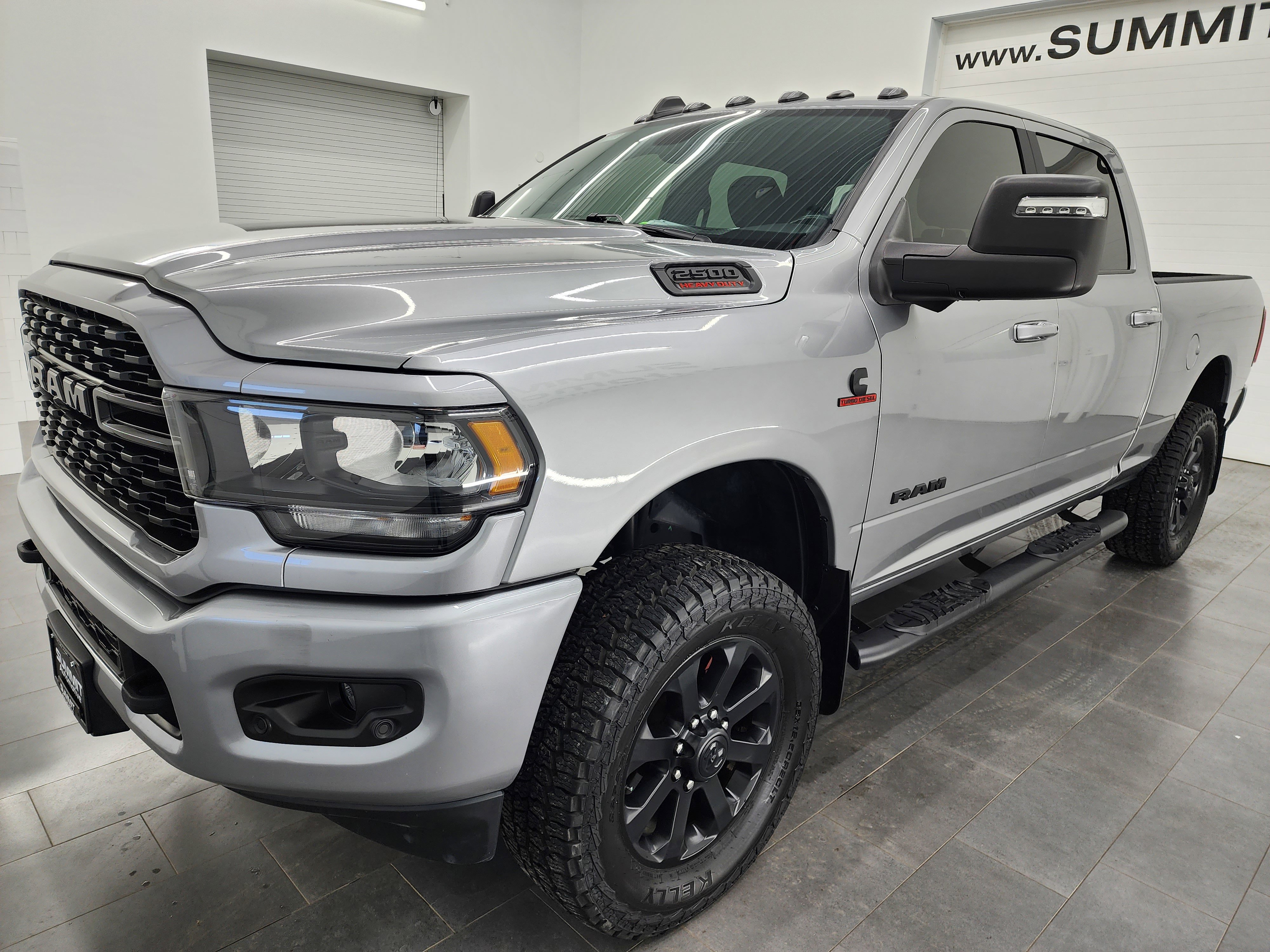 Used 2023 RAM 2500 Big Horn w/ Night Edition image 7