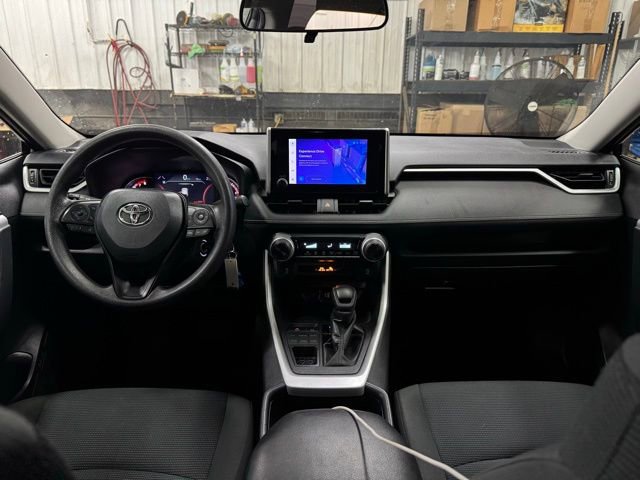 Used 2024 Toyota RAV4 LE image 19