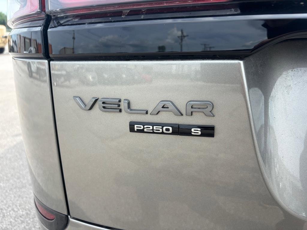 Used 2020 Land Rover Range Rover Velar R-Dynamic S AWD/4WD image 9