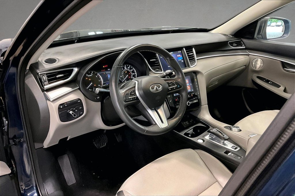 Used 2023 INFINITI QX50 Luxe AWD/4WD image 18