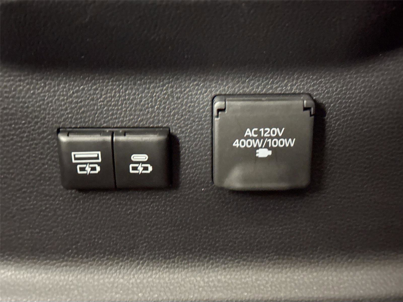 Certified 2025 Toyota Sequoia Platinum image 41