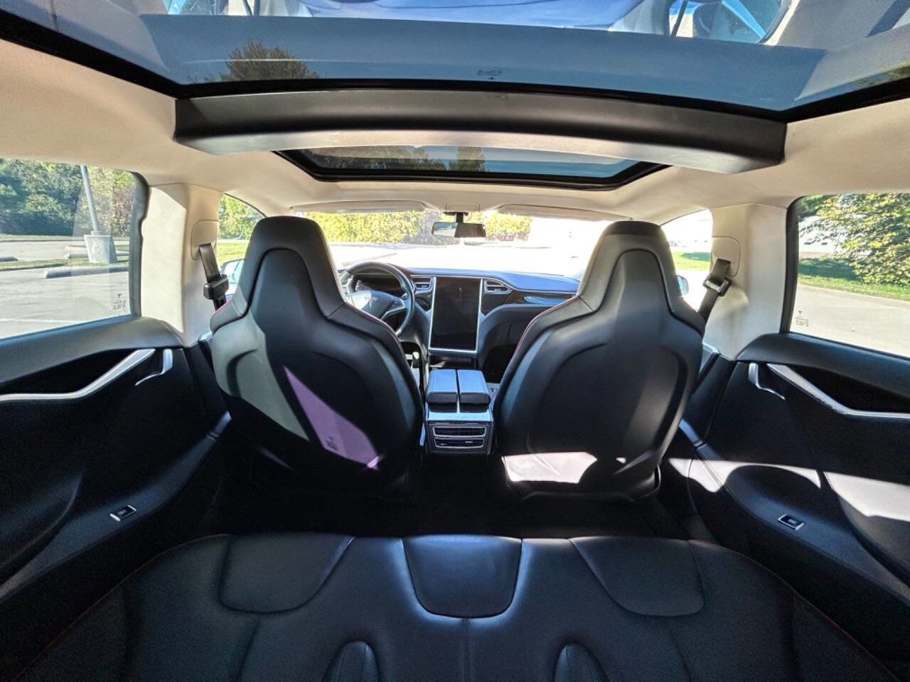 Used 2014 Tesla Model S 85 RWD image 14