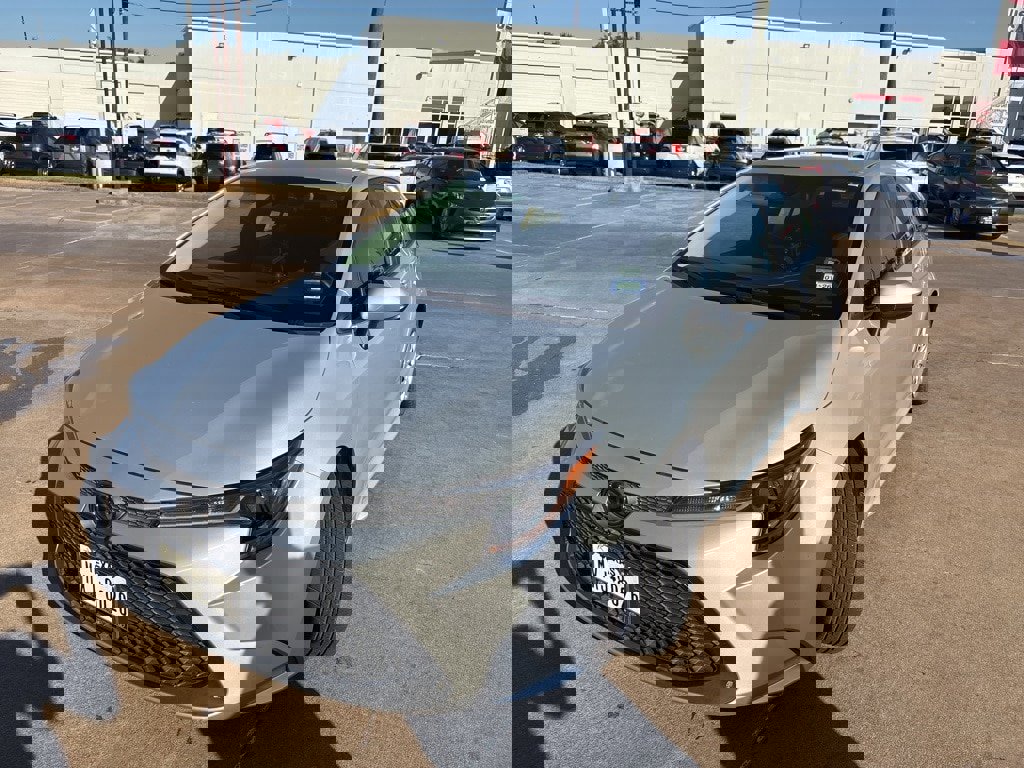 Used 2020 Toyota Corolla LE