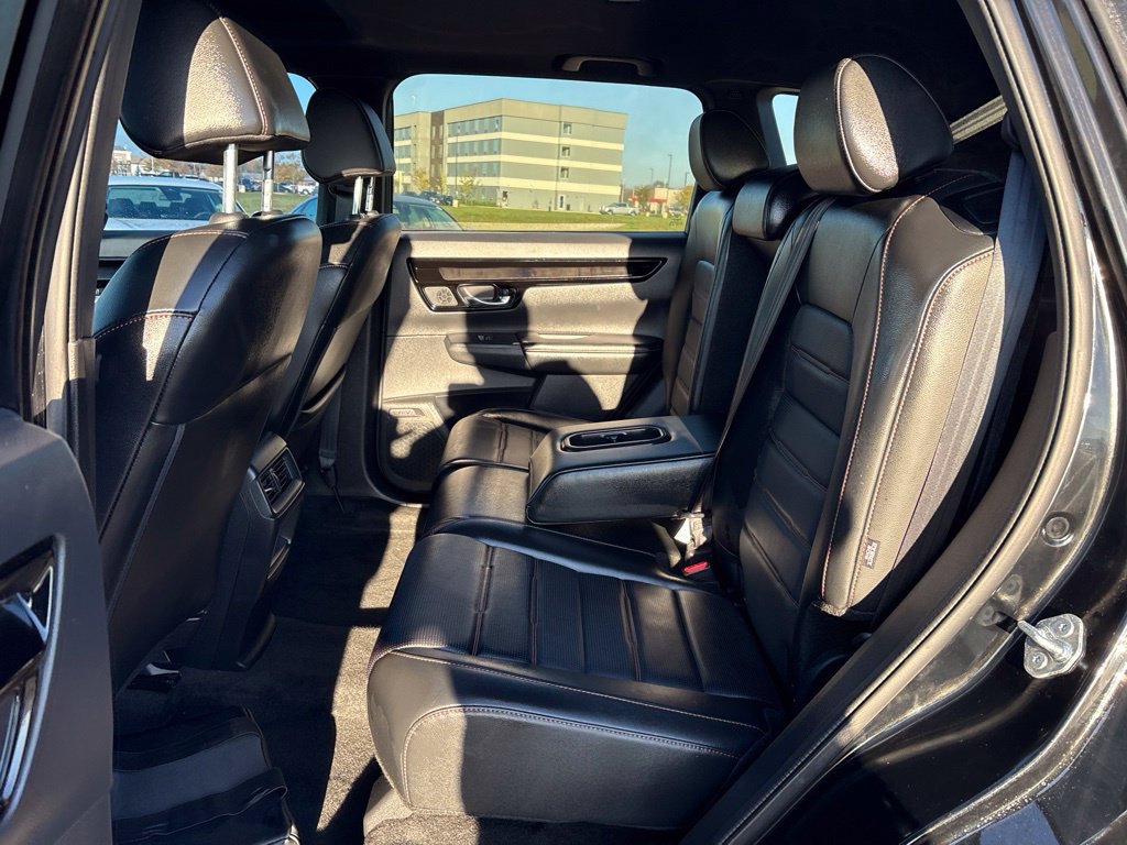 Used 2025 Honda CR-V Sport Touring image 15