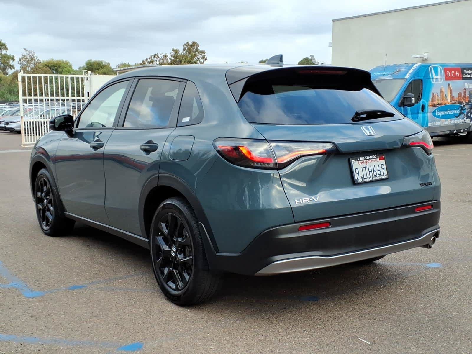 Used 2024 Honda HR-V Sport image 8