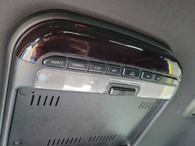 Used 2019 Chrysler Pacifica Touring Plus w/ S Appearance Package FWD image 11