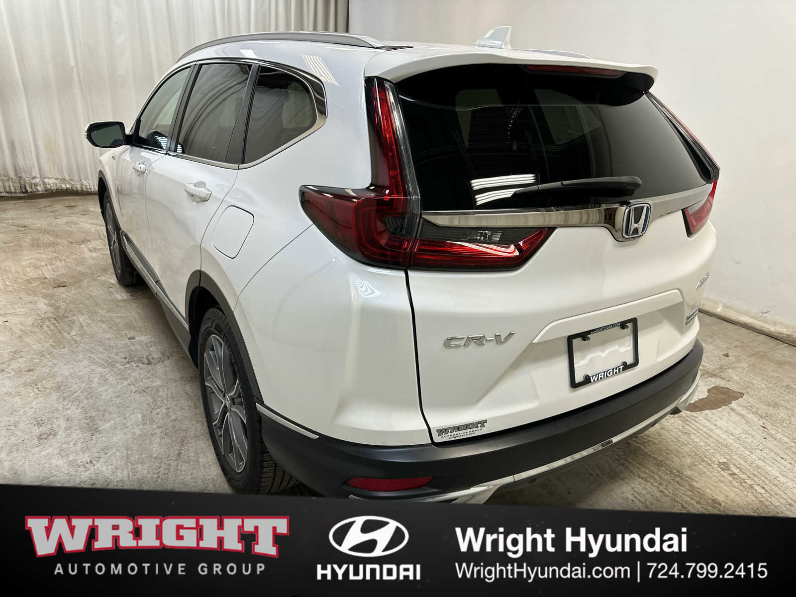 Used 2022 Honda CR-V Touring image 4