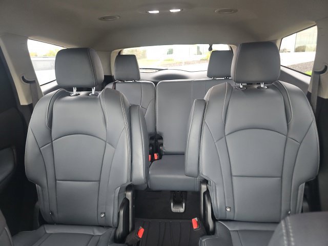 Used 2019 Buick Enclave Essence w/ LPO, Luxury Package AWD/4WD image 39