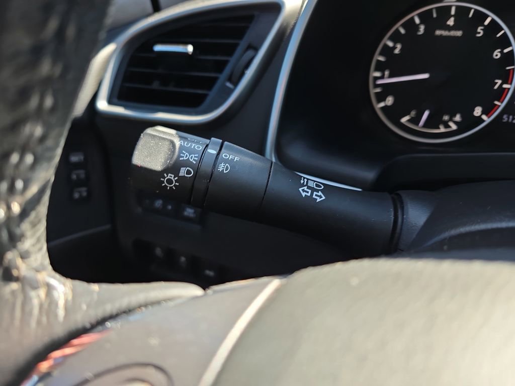 Used 2023 Nissan Murano Platinum w/ Cargo Package image 30