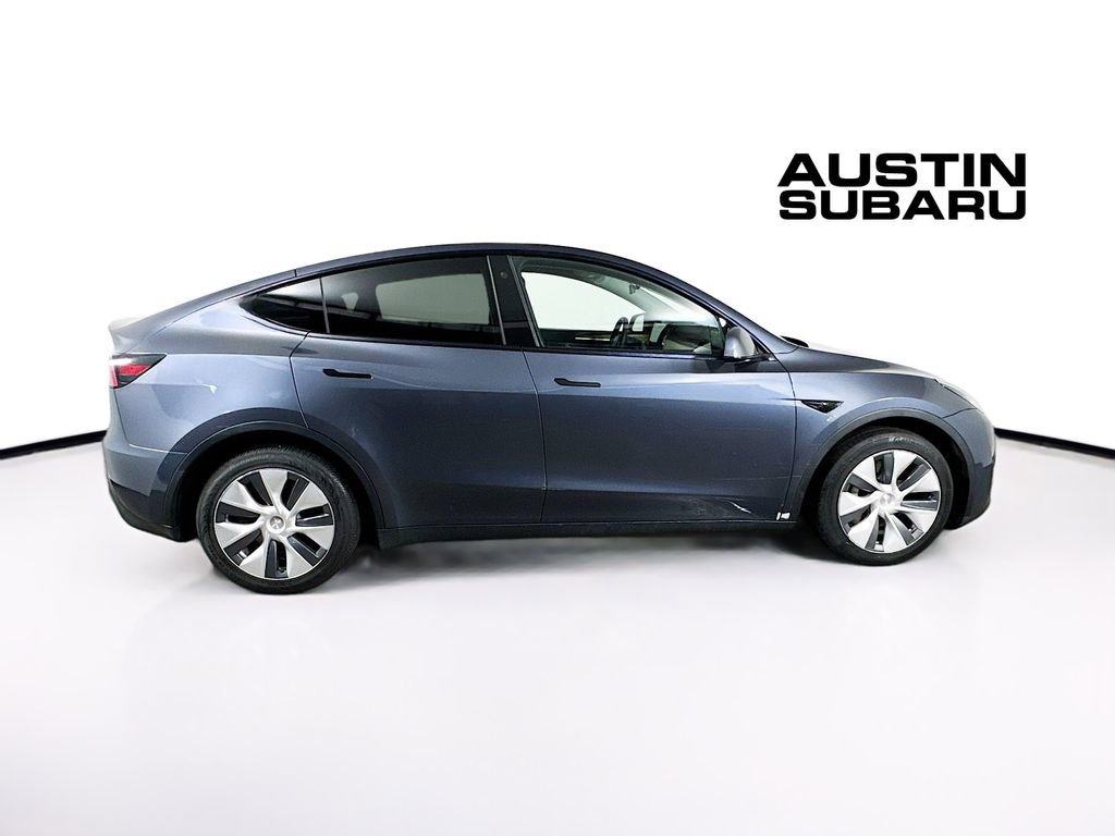 Used 2023 Tesla Model Y Long Range image 8