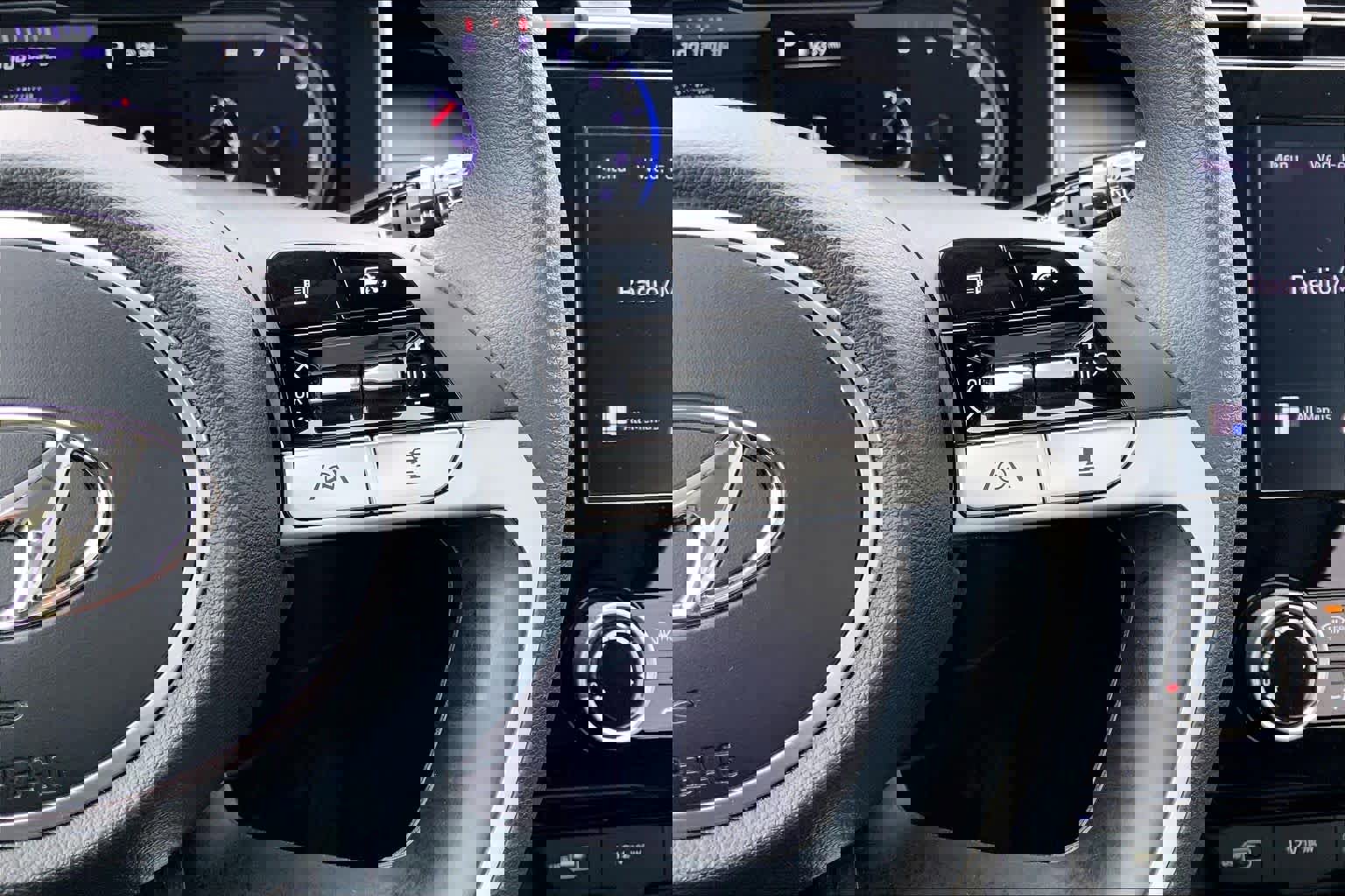 Used 2022 Hyundai Tucson SEL w/ Cargo Package image 25