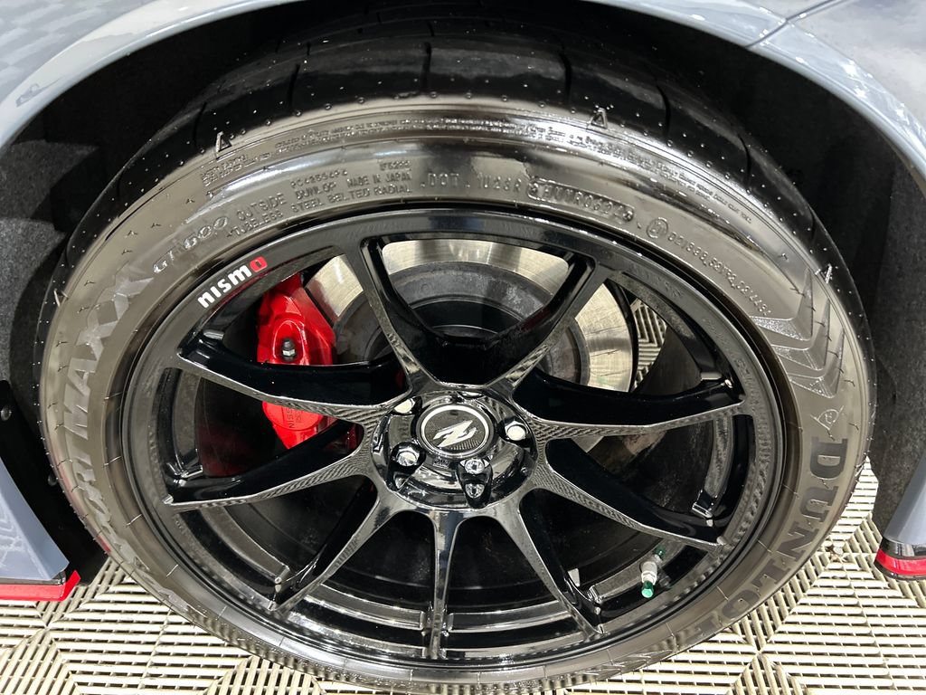Used 2024 Nissan Z NISMO w/ Floor Mat Package RWD image 10