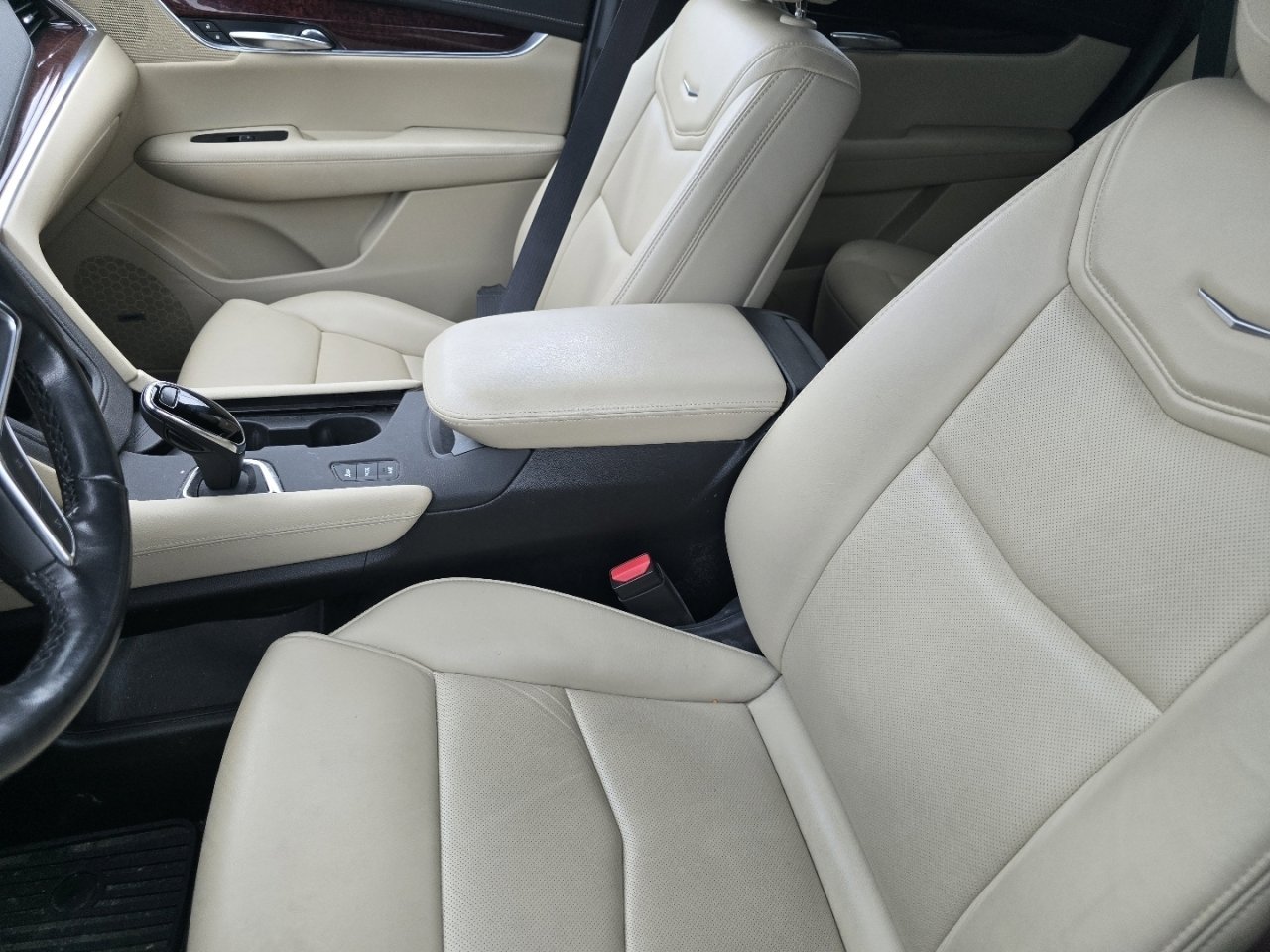 Used 2019 Cadillac XT5 Luxury image 20