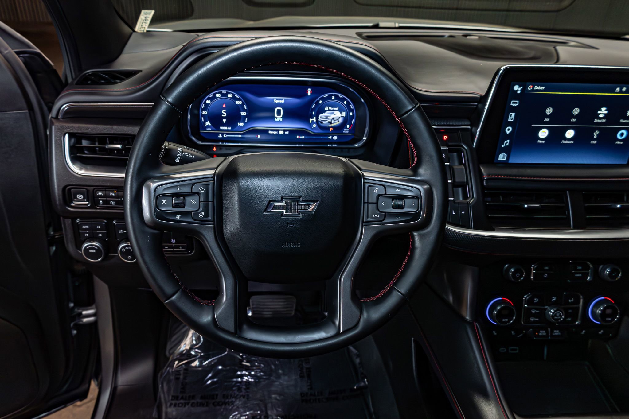 Used 2024 Chevrolet Suburban RST w/ Luxury Package AWD/4WD image 16