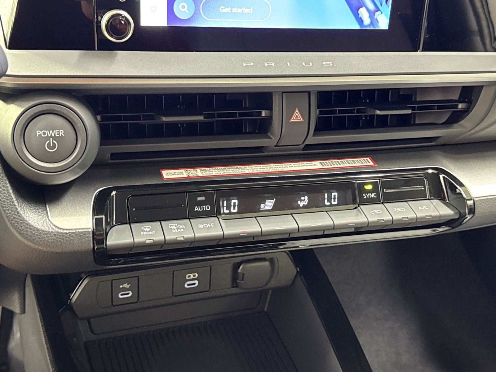 New 2027 Toyota Prius LE FWD image 29