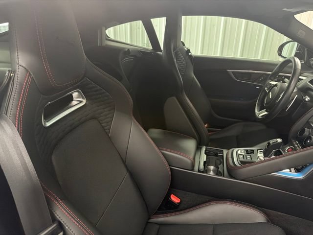 Used 2022 Jaguar F-TYPE Coupe RWD image 13