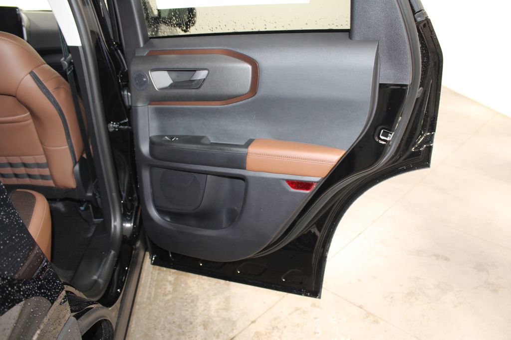 New 2025 Ford Bronco Sport Outer Banks w/ Outer Banks Tech Package+ image 33
