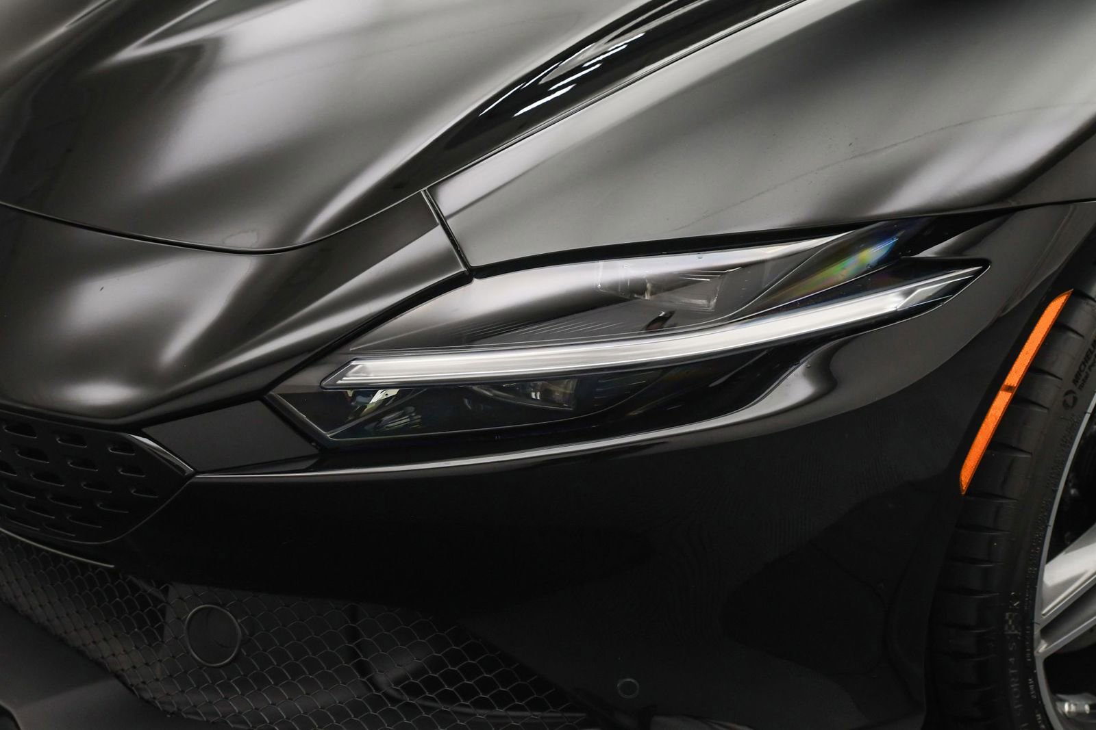 Certified 2025 Ferrari Roma Spider image 31