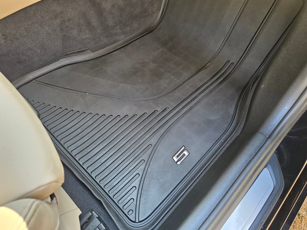 Used 2018 BMW 530e 530e iPerformance image 51