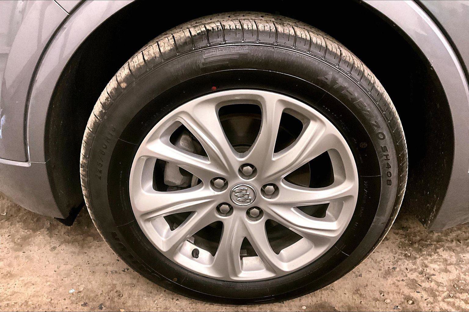 Used 2020 Buick Envision Preferred image 9