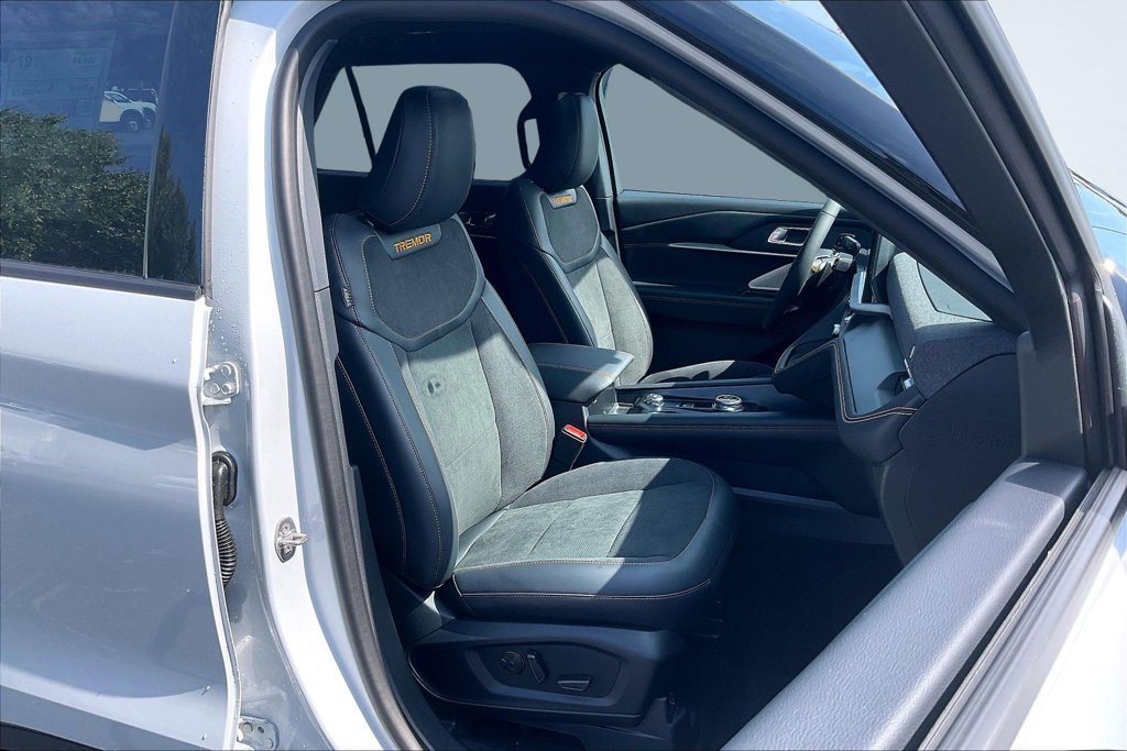 New 2026 Ford Explorer Tremor w/ Tremor Ultimate Package AWD/4WD image 11