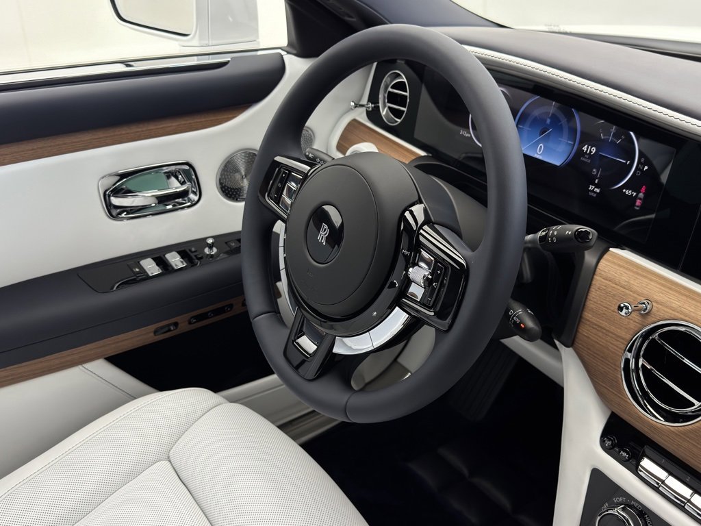 New 2025 Rolls-Royce Ghost image 57