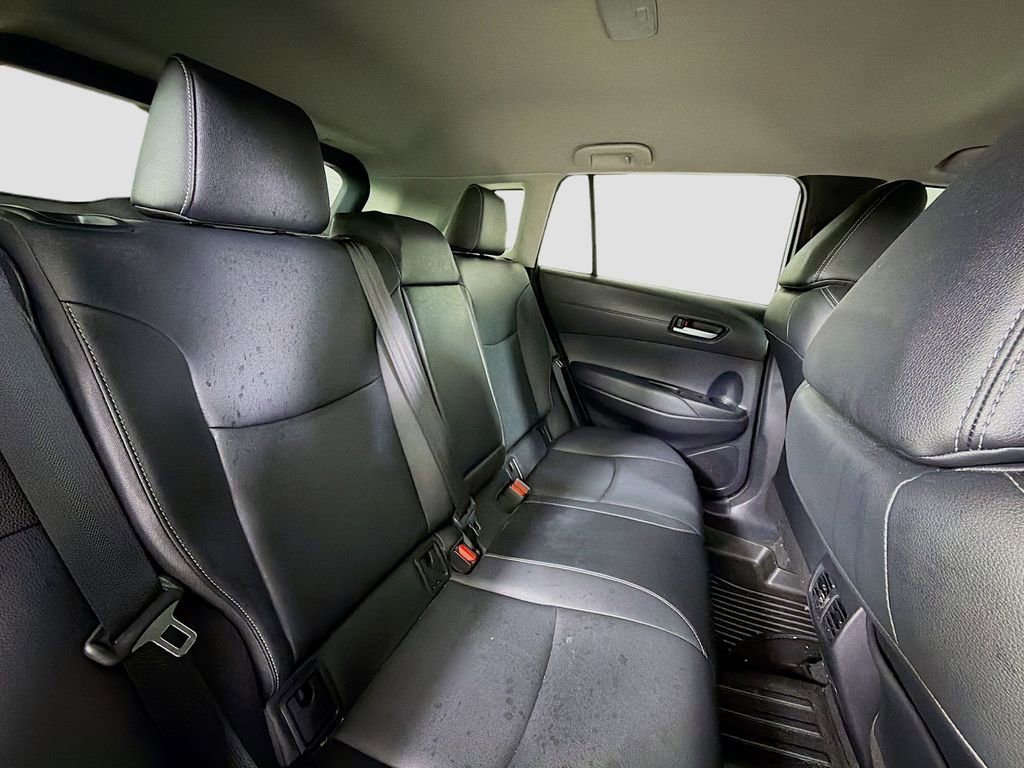 Used 2022 Toyota Corolla Cross XLE image 29