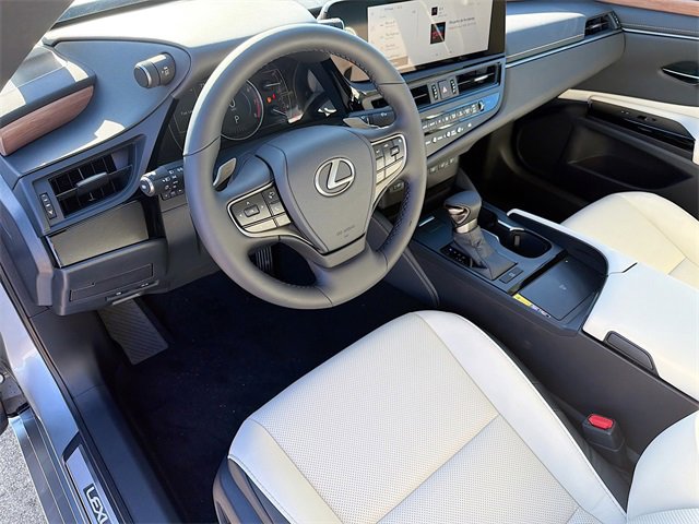 New 2025 Lexus ES 350 w/ Premium Package image 26