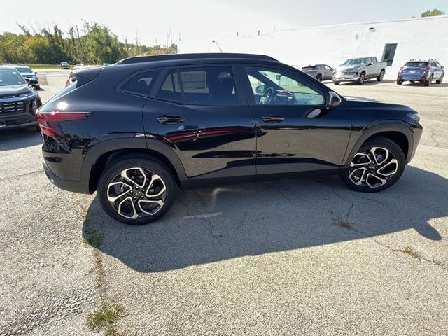 New 2026 Chevrolet Trax RS w/ Driver Confidence Package image 7