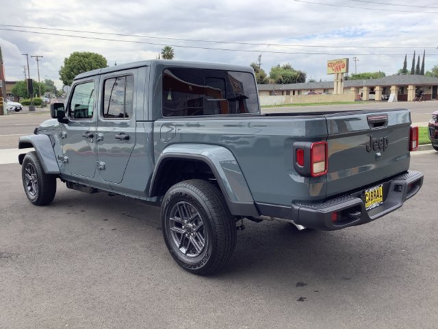 New 2026 Jeep Gladiator Sport AWD/4WD image 20