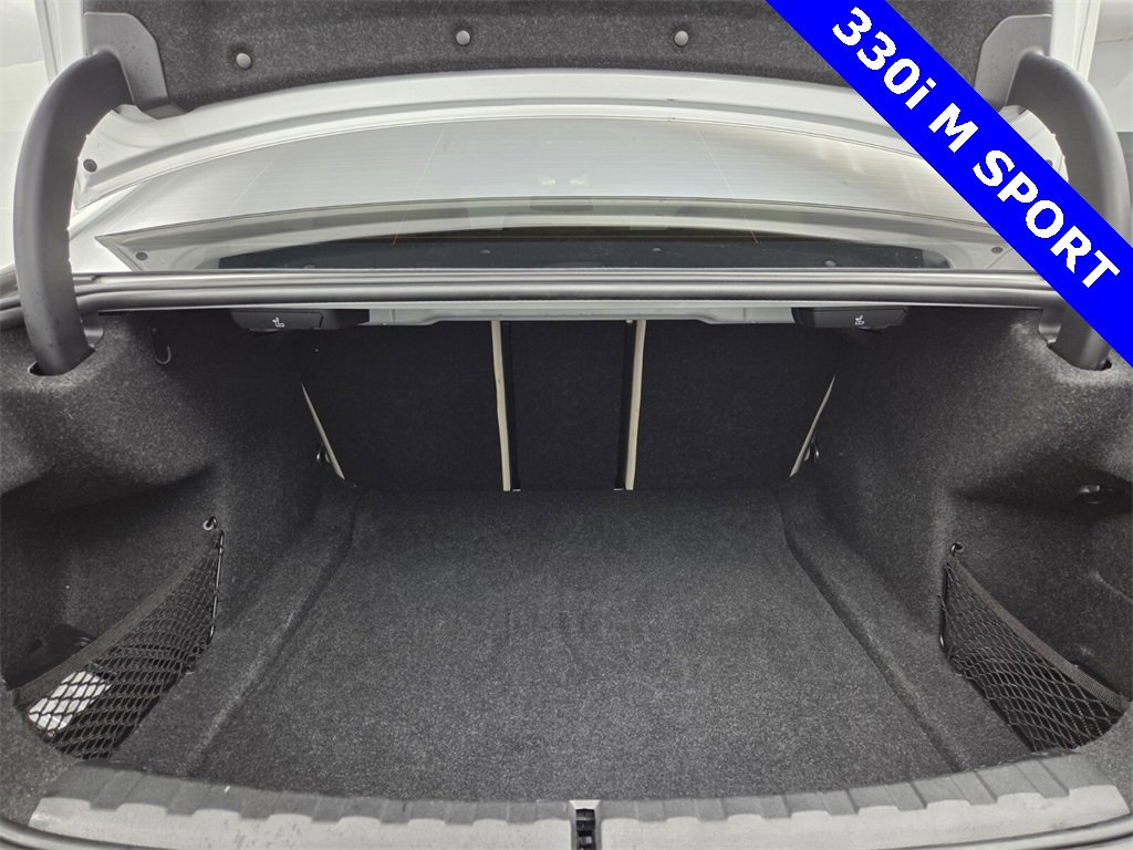 Used 2021 BMW 330i Sedan w/ M Sport Package image 24