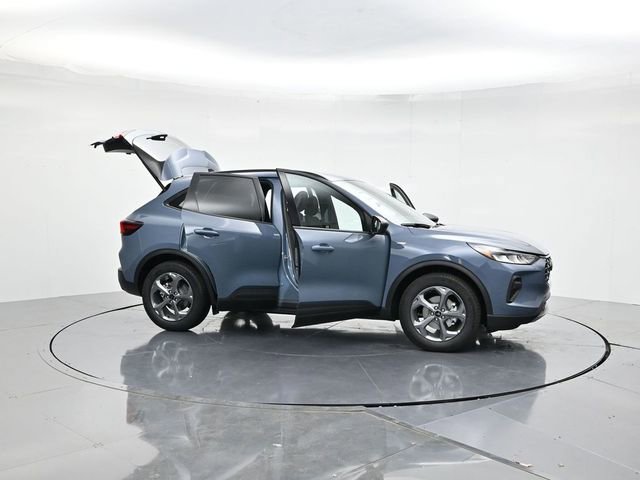 New 2026 Ford Escape ST-Line w/ Cold Weather Package image 48