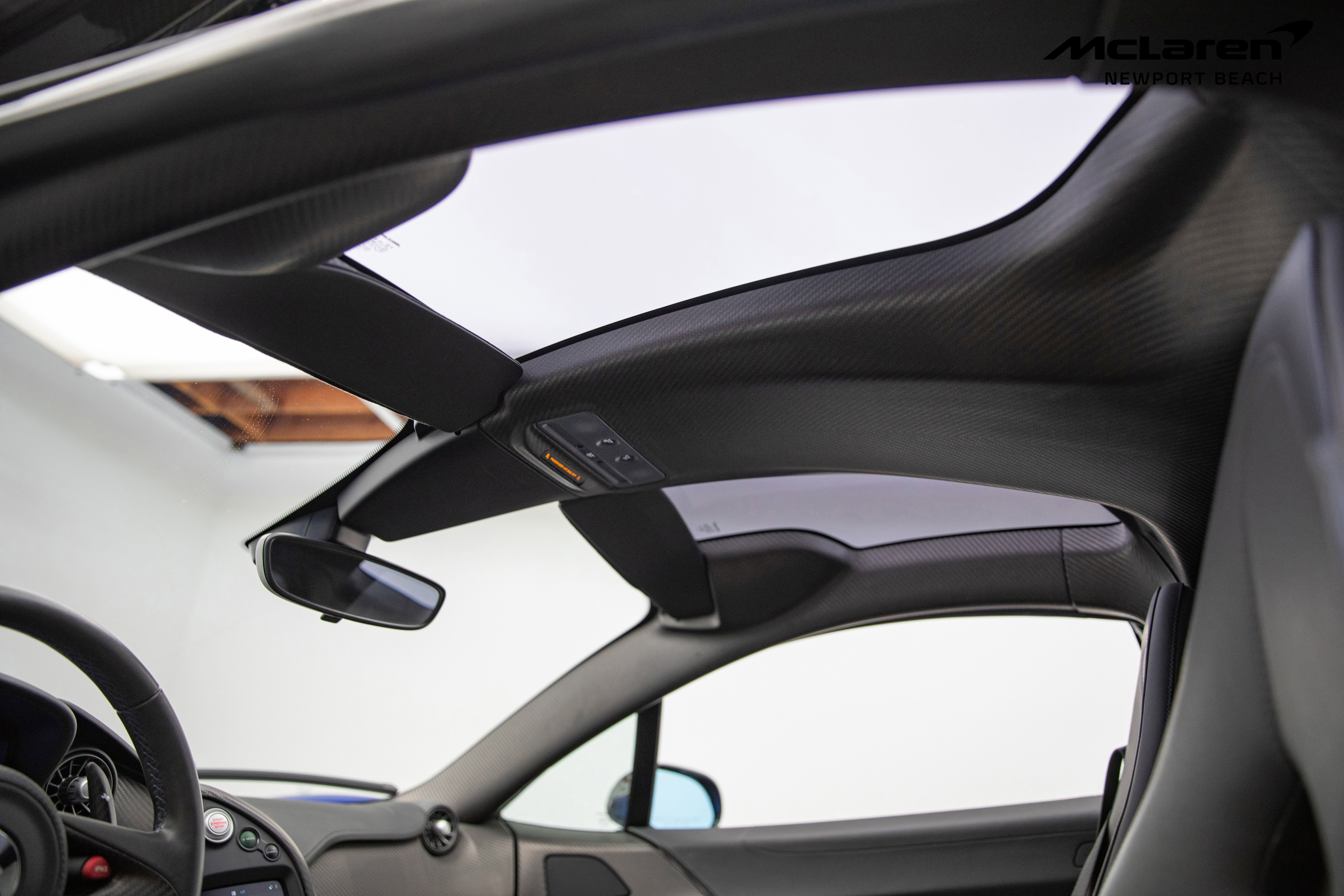 Used 2014 McLaren P1 image 43