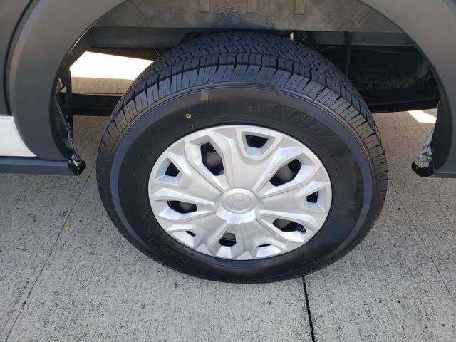 Used 2016 Ford Transit 350 XLT image 27