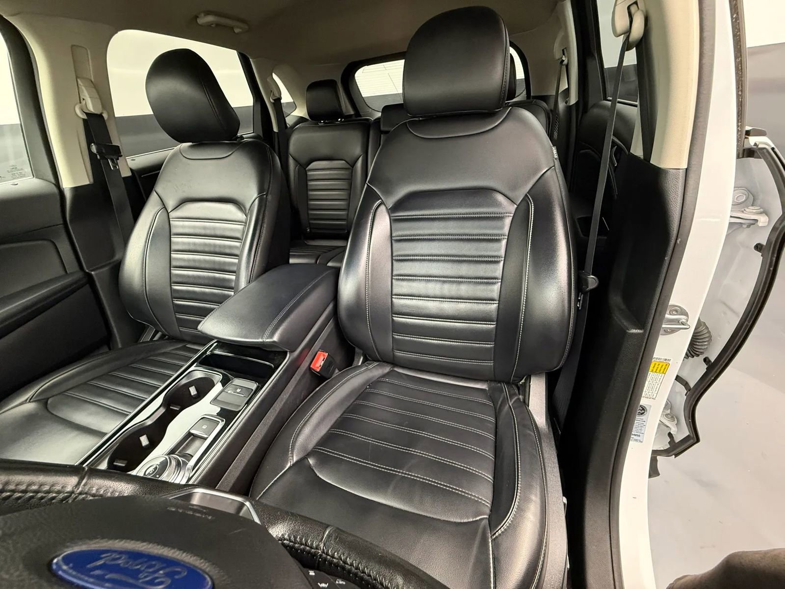 Used 2019 Ford Edge SEL w/ Equipment Group 201A AWD/4WD image 14