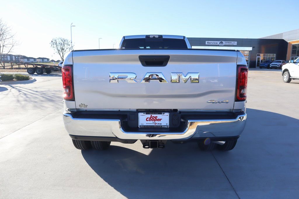 New 2026 RAM 3500 Tradesman image 21